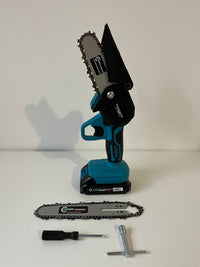 Kit Giardinaggio 2 in 1 Forbice e minisega 8